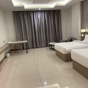 Deluxe Twin Bed Room - Seeb