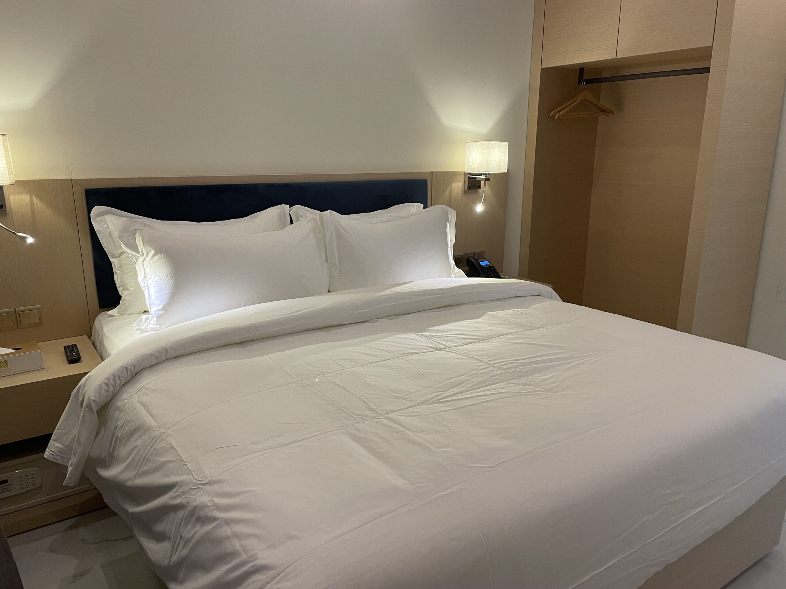 king-studio-room1-scaled